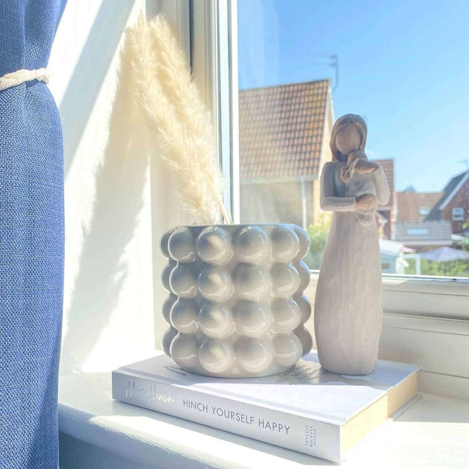 Beige Bubble Ceramic Vase (Medium): image 6