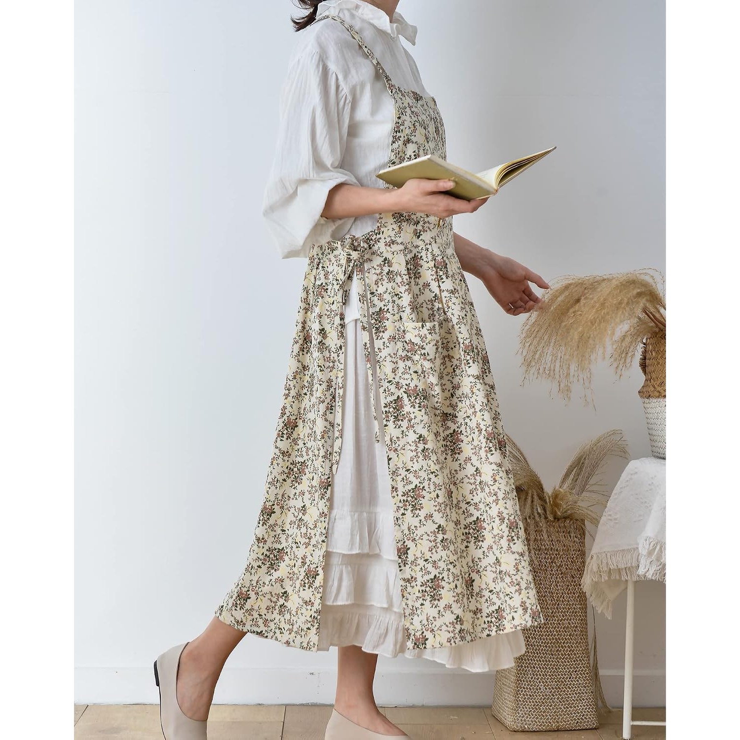 Japanese Style Cotton Linen Apron with Cross Back Straps: image 7